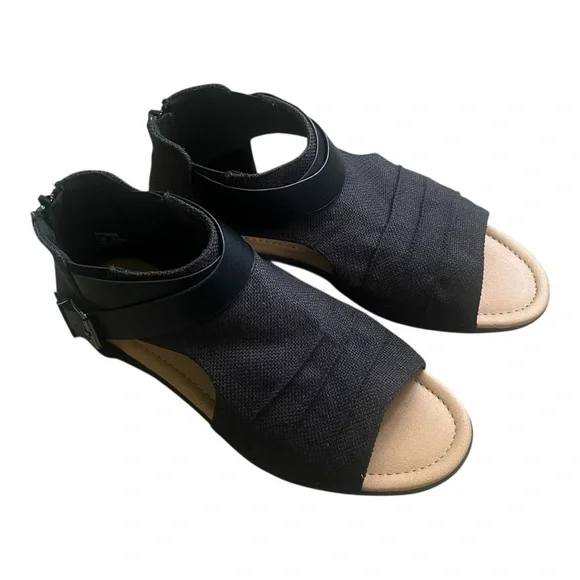 Comfortview summer sandals shoes 7.5 black canvas back zipper strap detail - Picture 5 of 16